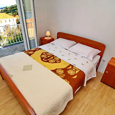 Nodilo - One Bedroom With Balcony And Sea View 1 *