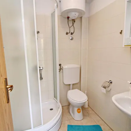 Appartement Nodilo - One Bedroom With Balcony And Sea View 1 Goveđari