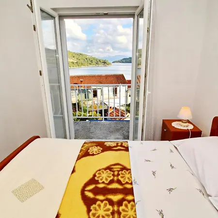 Nodilo - One Bedroom With Balcony And Sea View 1 Διαμέρισμα Goveđari
