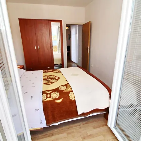 Nodilo - One Bedroom With Balcony And Sea View 1 * Goveđari